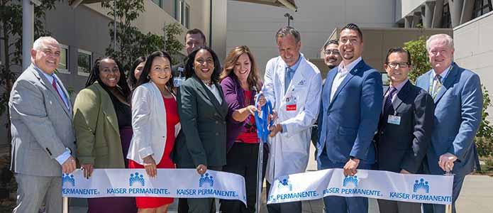 Kaiser Ribbon Cutting